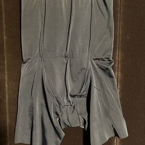 Black Shape wear Shorts La Vie En Rose Size Large